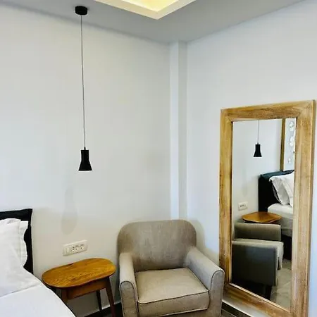 Nostos Suites Kamari Extérieur photo